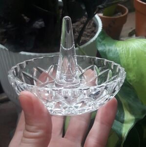 Vintage Crystal Diamond Faceted Ring Holder Luxury Chic Jewelry Storage